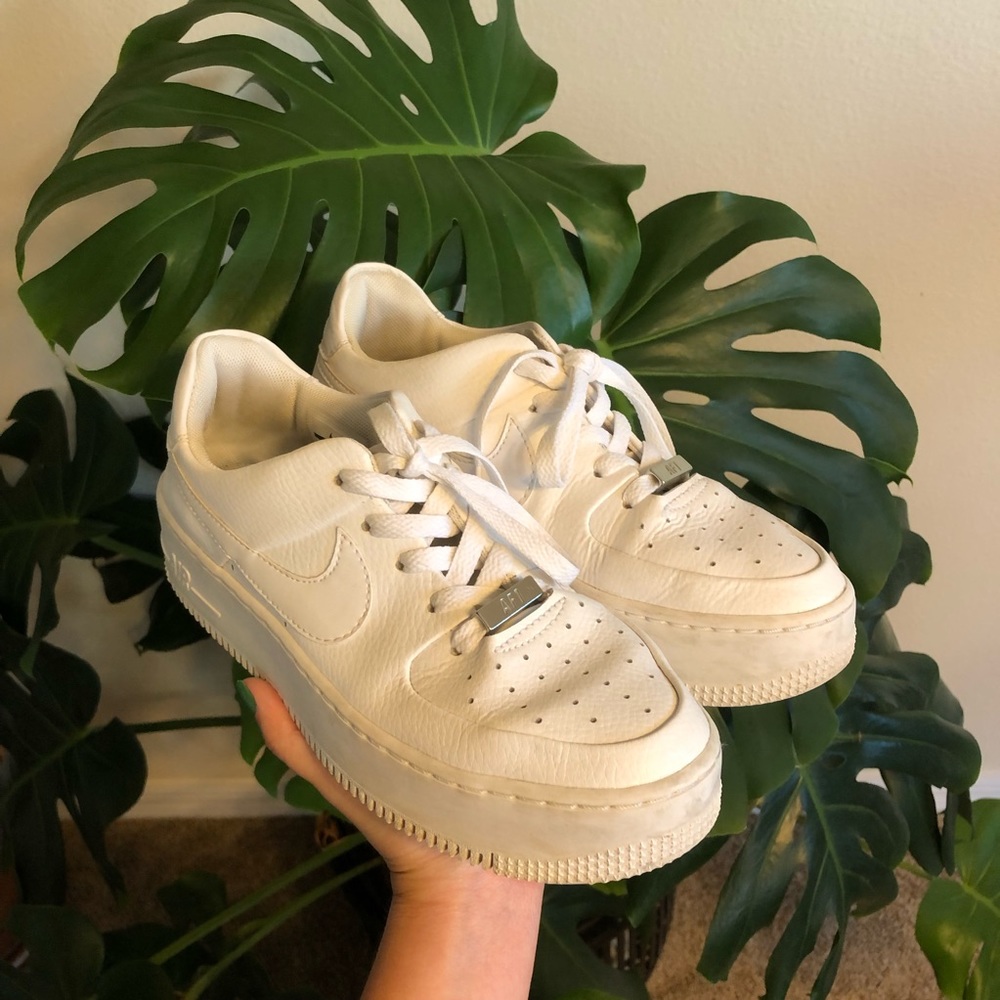 Nike AF1 Sage Low women’s sneakers